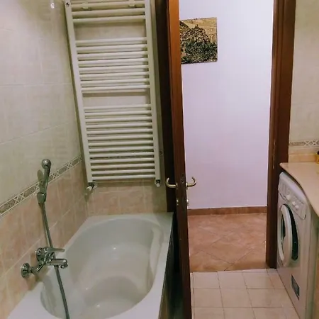 Antica Via Superiore Apartment *